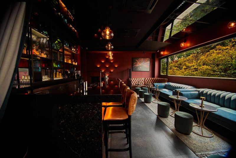 Bijou Drinkery Room-hero_NA50BB25-website-LIP